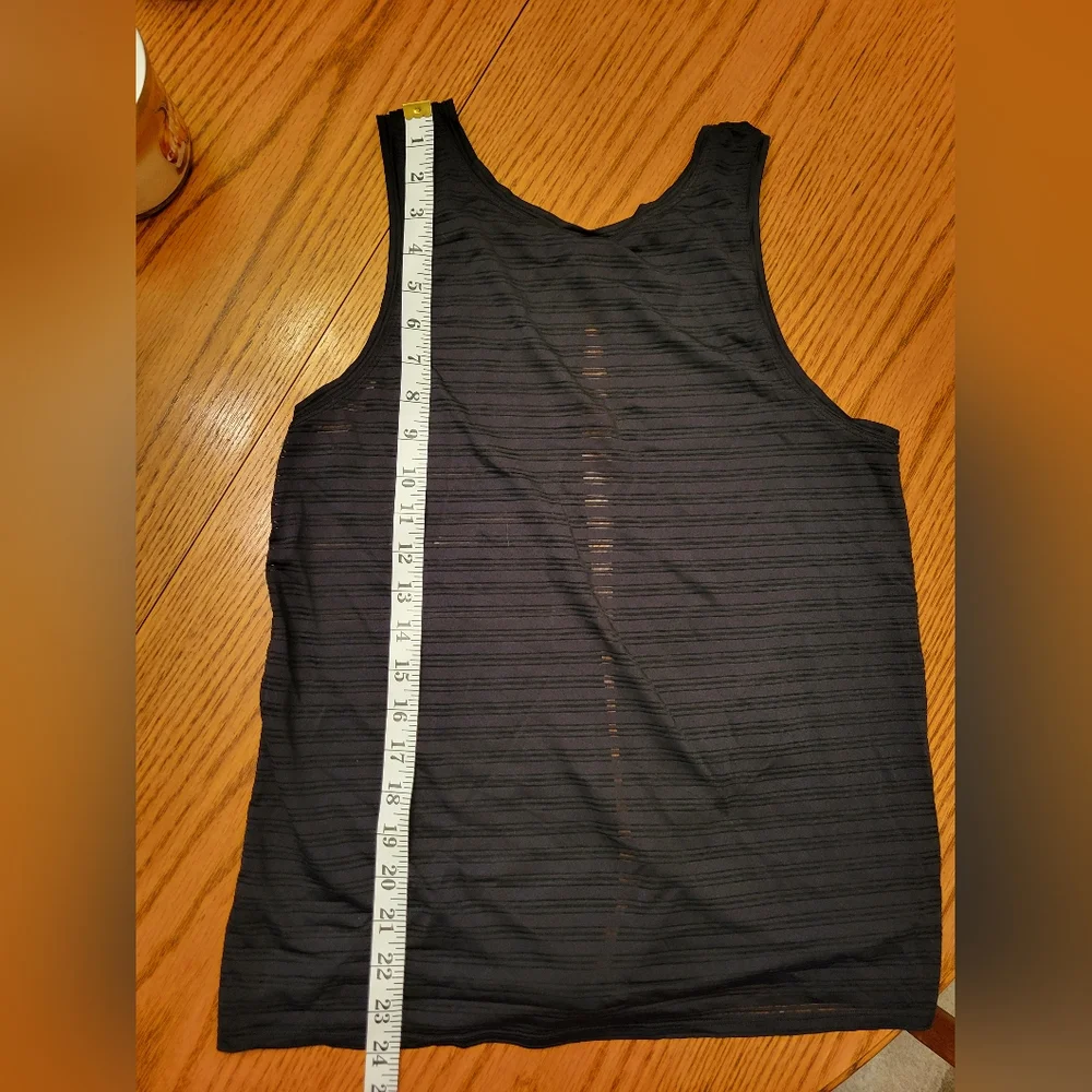 Lululemon Meet Halfway Tie Back Tank Top Black Size 6 Sheer Burnout